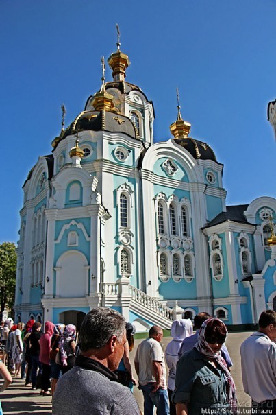 Суббота, время святить паски