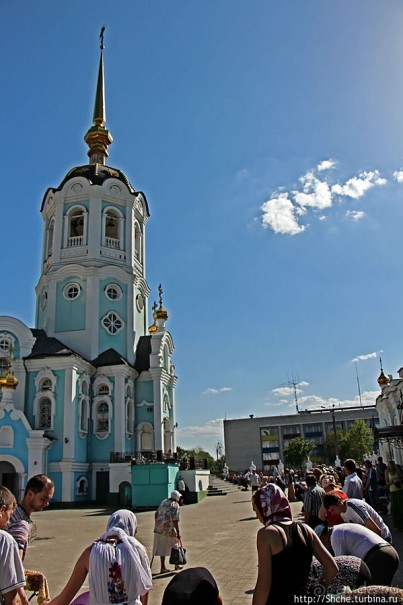 Суббота, время святить паски