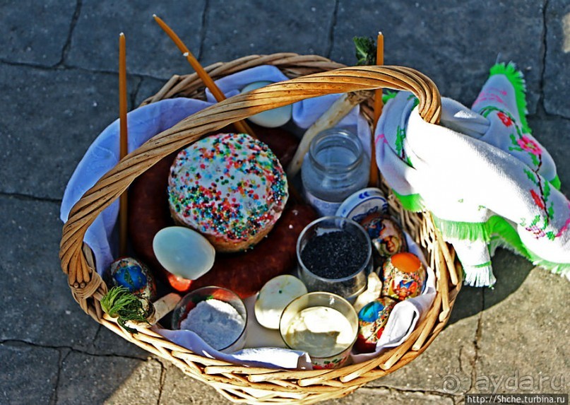 Суббота, время святить паски