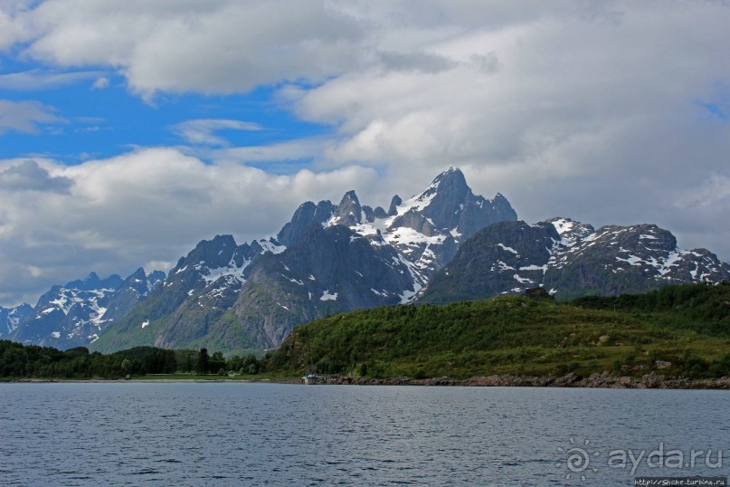 Лофотены: по проливам и по фьордам. Острова Ulvoya & Brakoya