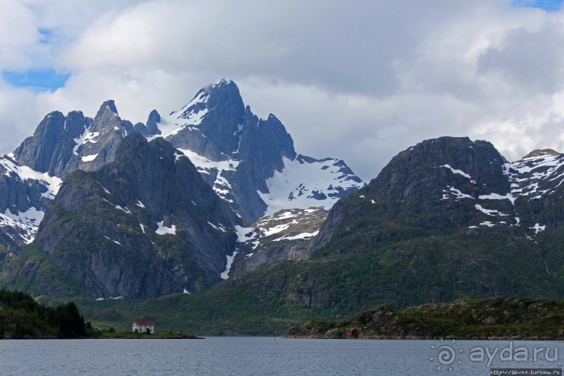 Лофотены: по проливам и по фьордам. Острова Ulvoya & Brakoya