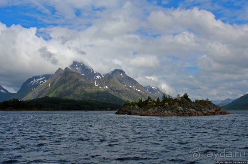 Лофотены: по проливам и по фьордам. Острова Ulvoya & Brakoya