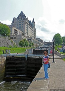 Погожий день в столице Канады