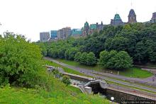 Погожий день в столице Канады