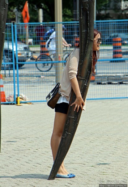 Погожий день в столице Канады