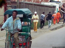 Мураманга и Мандзакандриана. Найдите 10 отличий - Мураманга