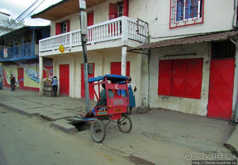 Мураманга и Мандзакандриана. Найдите 10 отличий - Мураманга