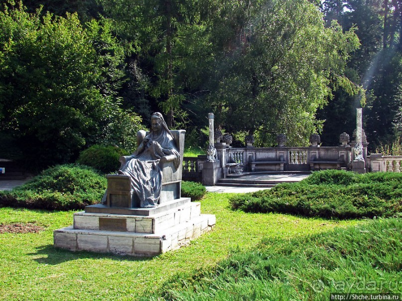 Парковый ансамбль замка Пелеш