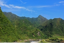 Красота выше политики. Зеленые горы хребта Пуктэбон