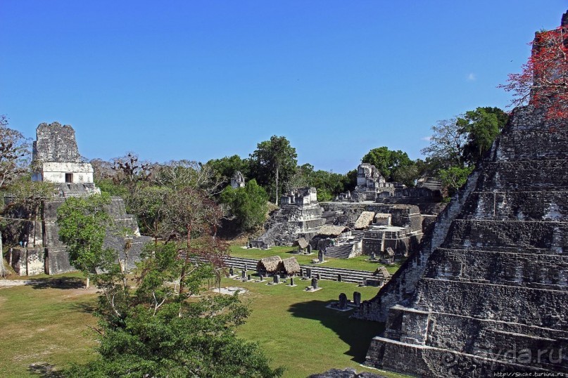 Тикаль. Центральный Акрополь