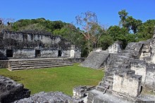 Тикаль. Центральный Акрополь