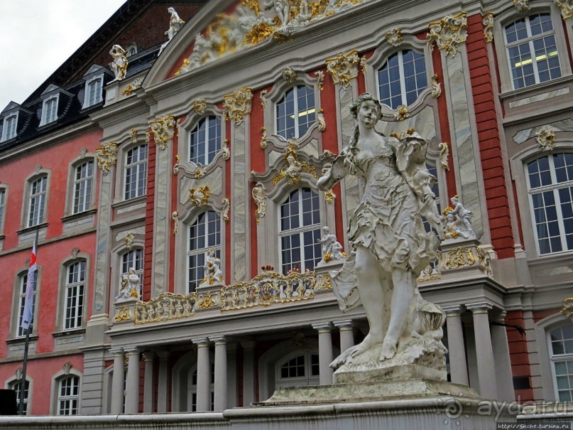 Яркое пятно на мрачном фоне трирской античности