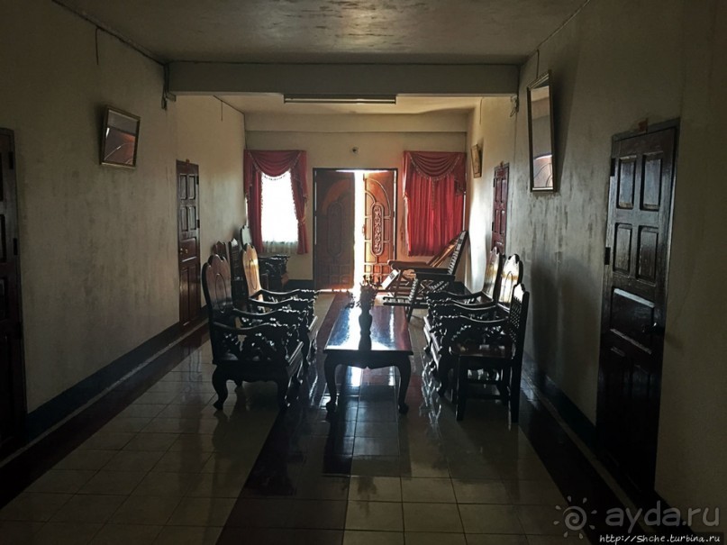 Приличный отель в колониальном стиле