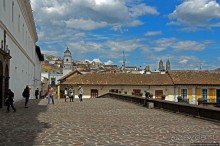 Центр Кито — крупнейший колониальный район Южной Америки