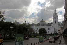 Центр Кито — крупнейший колониальный район Южной Америки