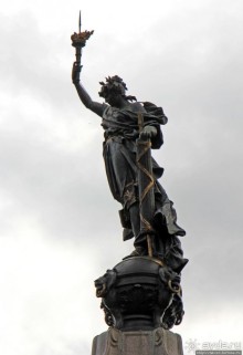 Центр Кито — крупнейший колониальный район Южной Америки