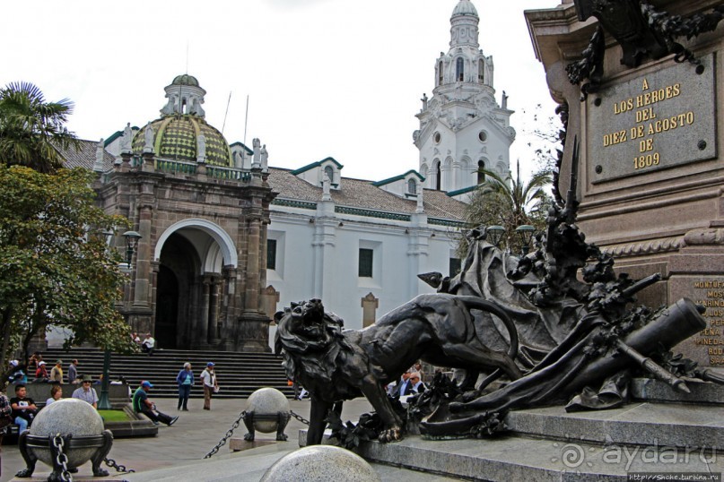 Центр Кито — крупнейший колониальный район Южной Америки