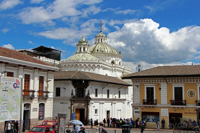 Центр Кито — крупнейший колониальный район Южной Америки