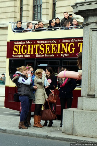 "London is the capital of Great Britain" . Фотозарисовка