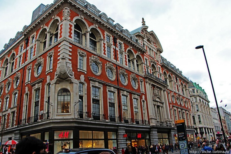 "London is the capital of Great Britain" . Фотозарисовка