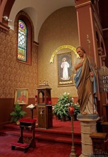 В гостях у Радуги. Розовая церковь Адамса