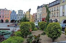 Замок, ратуша, площадь Рынок — обычный польский городок Явор