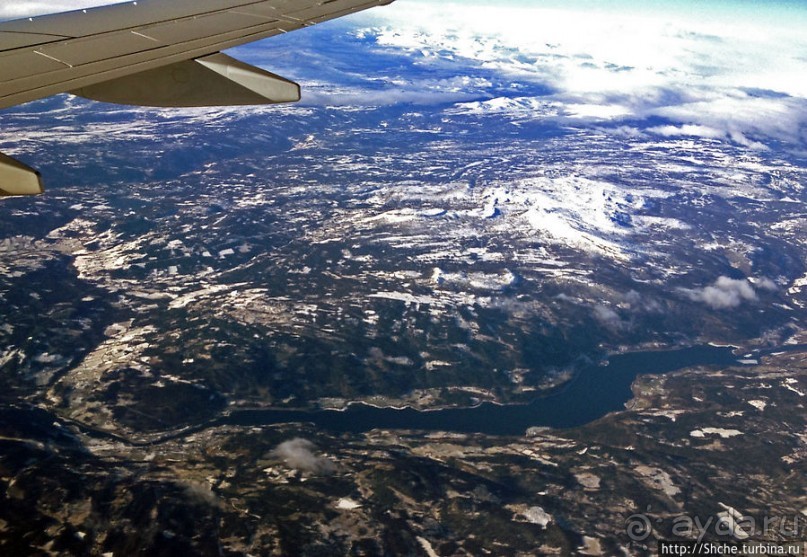 "Под крылом самолета о чем-то поет..." Перелет Тронхейм-Осло