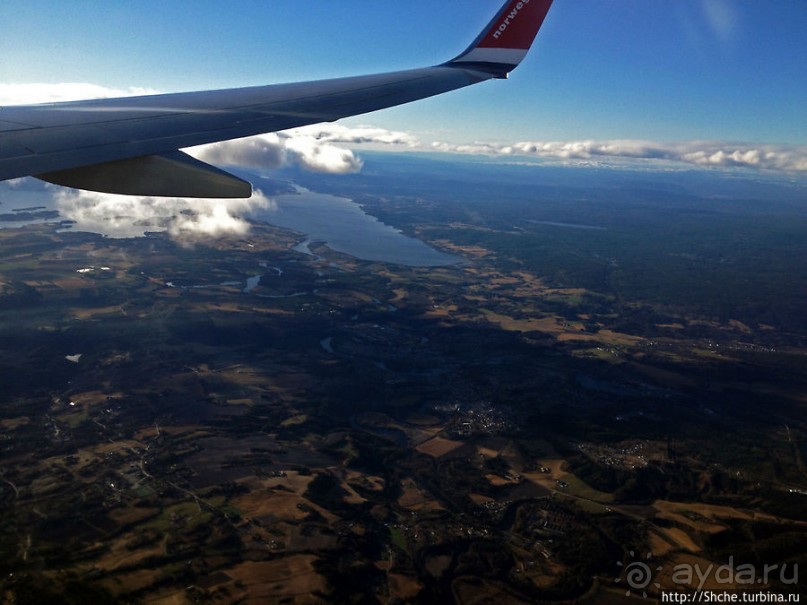 "Под крылом самолета о чем-то поет..." Перелет Тронхейм-Осло