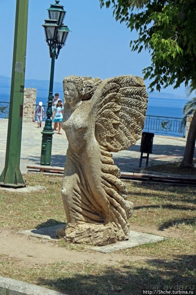 Каллифея — туристический центр полуострова Кассандра