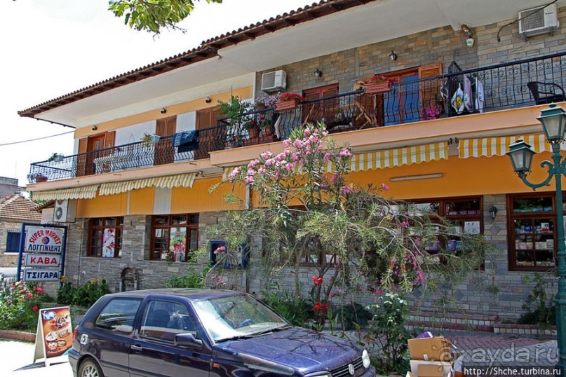 Каллифея — туристический центр полуострова Кассандра