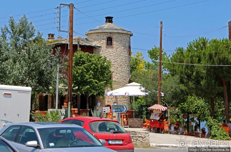 Каллифея — туристический центр полуострова Кассандра