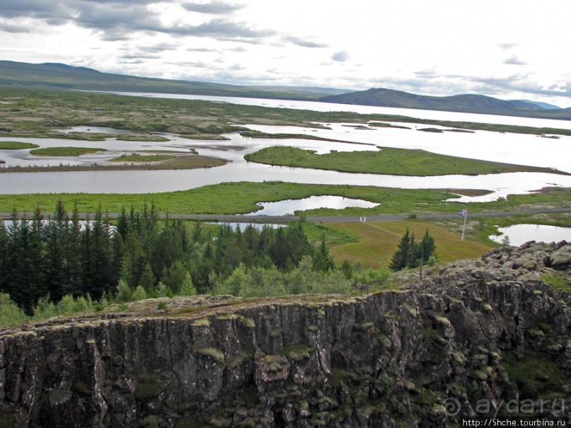 Pingvellir — здесь Европа расходится с Америкой
