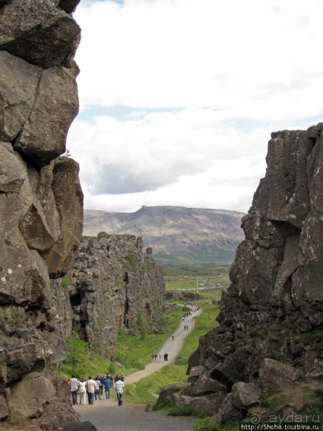 Pingvellir — здесь Европа расходится с Америкой