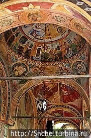 Небольшой культурный шок от старой болгарской церкви