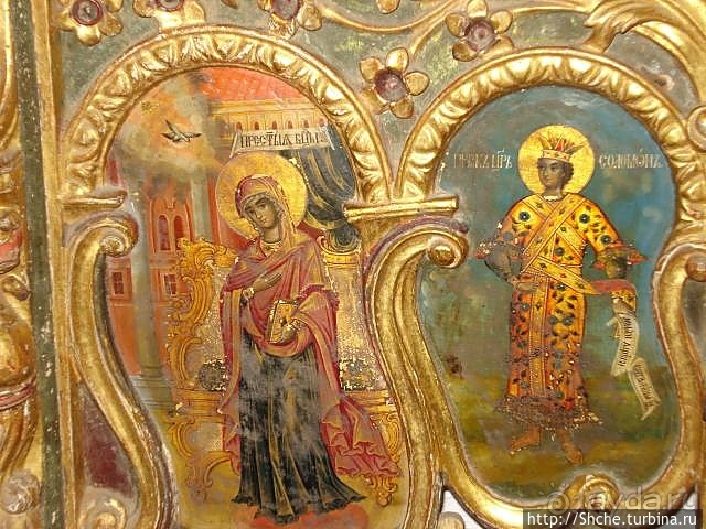 Небольшой культурный шок от старой болгарской церкви