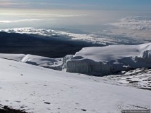 Рассвет на вершине Африки. Ледники, которым осталось лет 20.