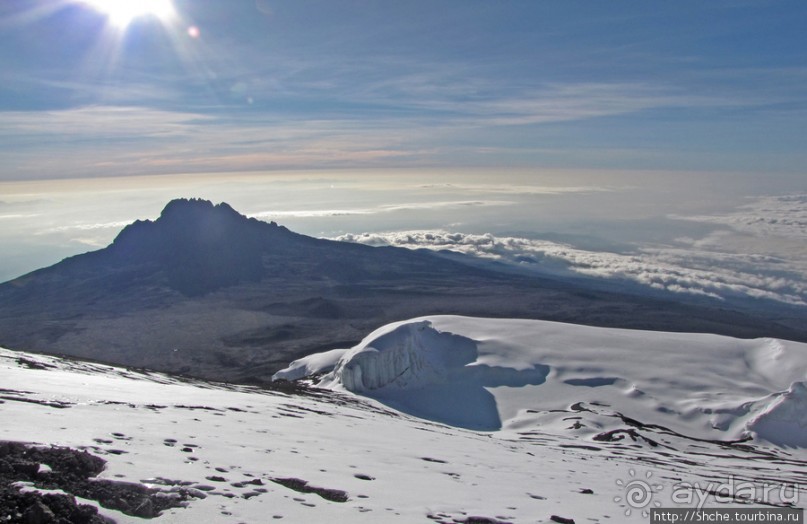 Рассвет на вершине Африки. Ледники, которым осталось лет 20.