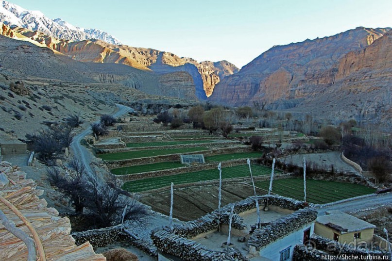 Мустанг. Завершение первого дня, подымаемся из долины реки