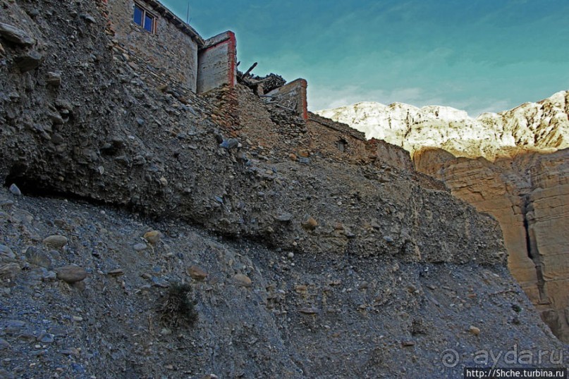 Мустанг. Завершение первого дня, подымаемся из долины реки