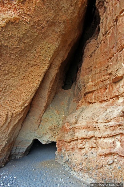 Мустанг. Завершение первого дня, подымаемся из долины реки