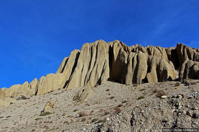 Мустанг. Завершение первого дня, подымаемся из долины реки