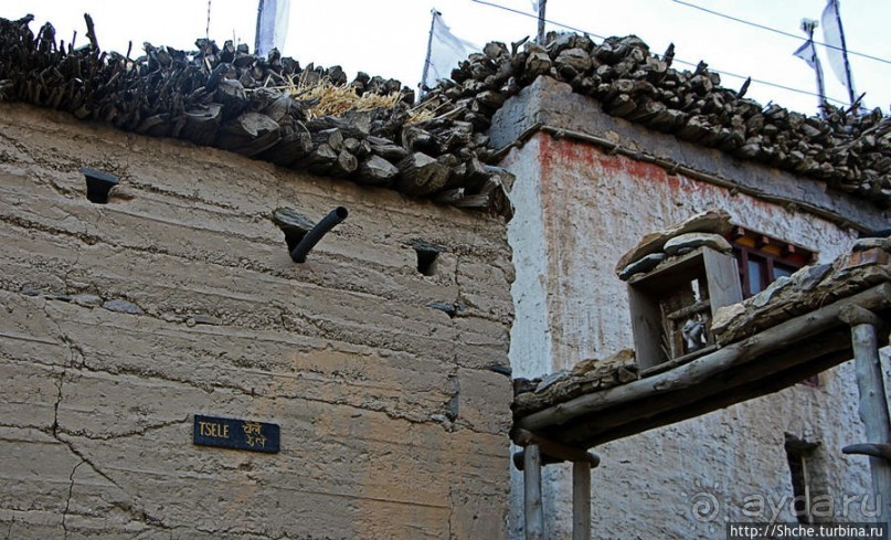 Мустанг. Завершение первого дня, подымаемся из долины реки