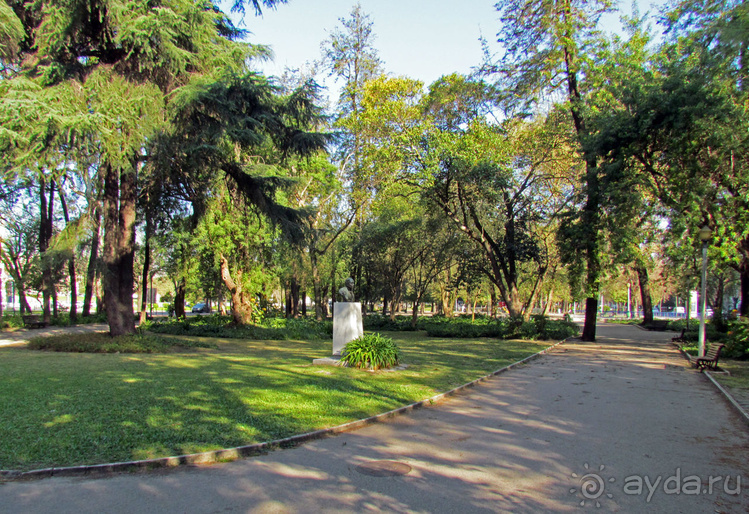 Сад Campo Grande — здесь не ступает нога туриста
