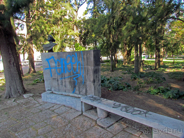 Сад Campo Grande — здесь не ступает нога туриста