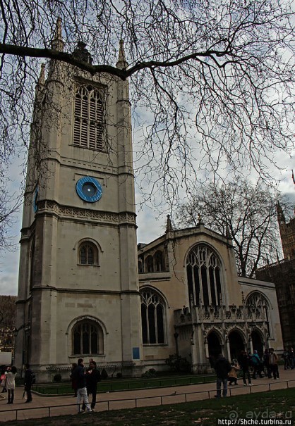 Парламентская площадь (Parliament Square) в Вестминстере