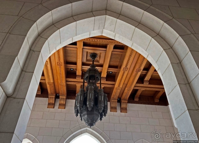 Первый в странах Персидского залива, оперный театр Маската