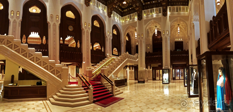 Первый в странах Персидского залива, оперный театр Маската