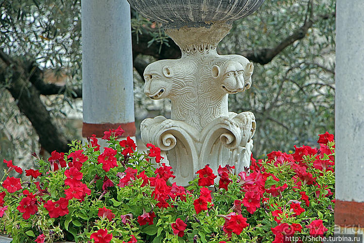 Монастыри бывают и женские тоже! Монастырь Тимиос Продромос