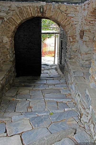 Монастыри бывают и женские тоже! Монастырь Тимиос Продромос