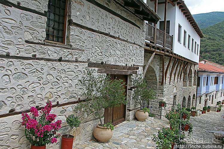 Монастыри бывают и женские тоже! Монастырь Тимиос Продромос